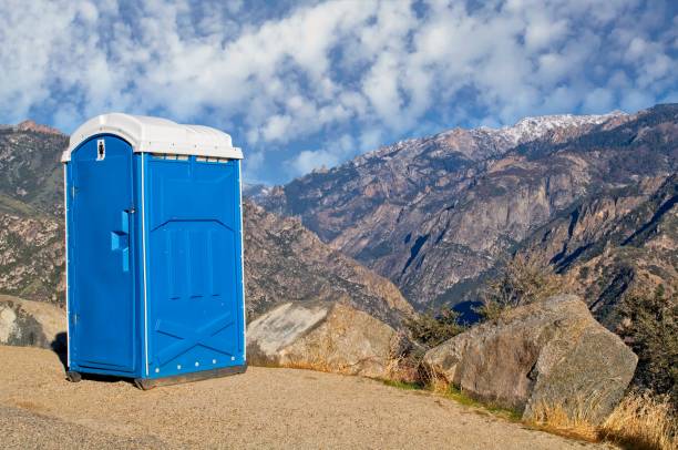 Best Porta potty delivery and setup  in Freeland, PA